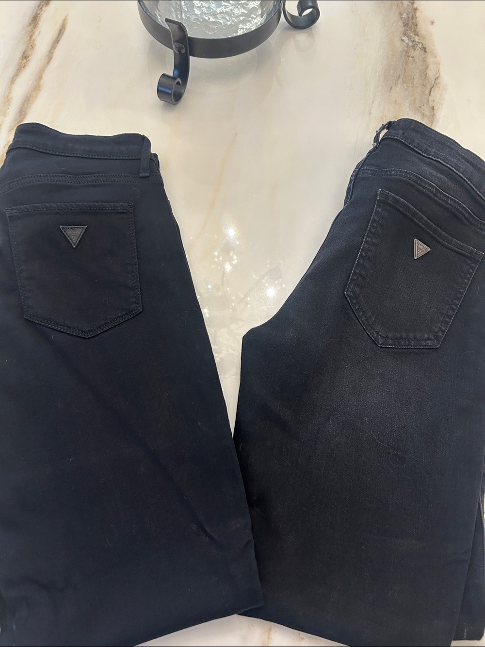 Guess Women’s Skinny Jeans in Black Sexy Curve